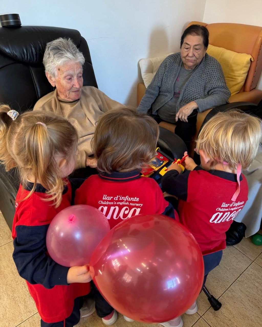 Instagram post from llardinfantsanca. This post is in position 5.