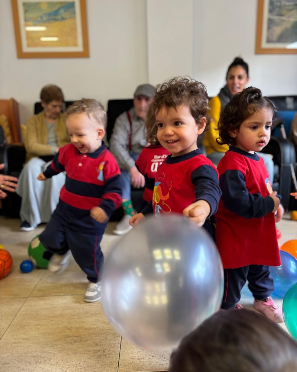 Instagram post from llardinfantsanca. This post is in position 0.