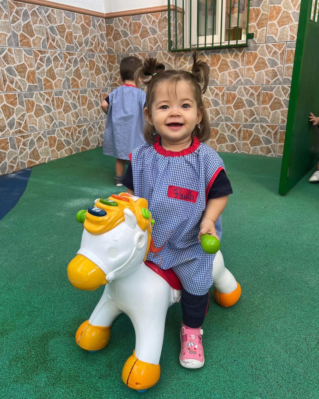 Instagram post from llardinfantsanca. This post is in position 1.